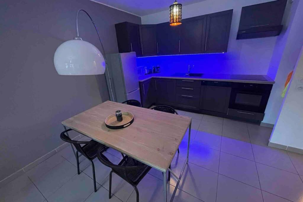 Appartement Piscine Terasse Gym Sauna Balneo 圣马克西姆 外观 照片